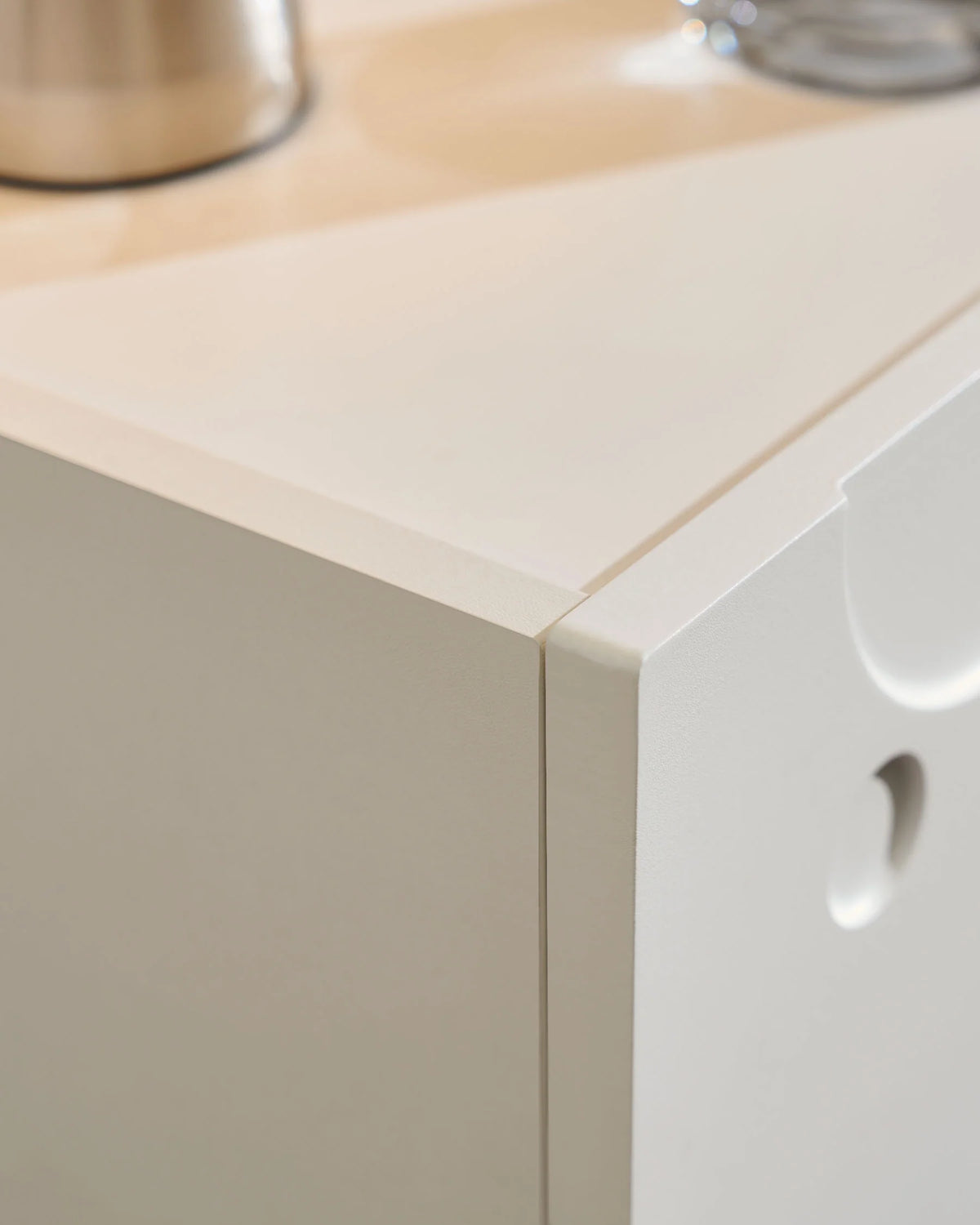 Bubbli LED Bedside Table-3