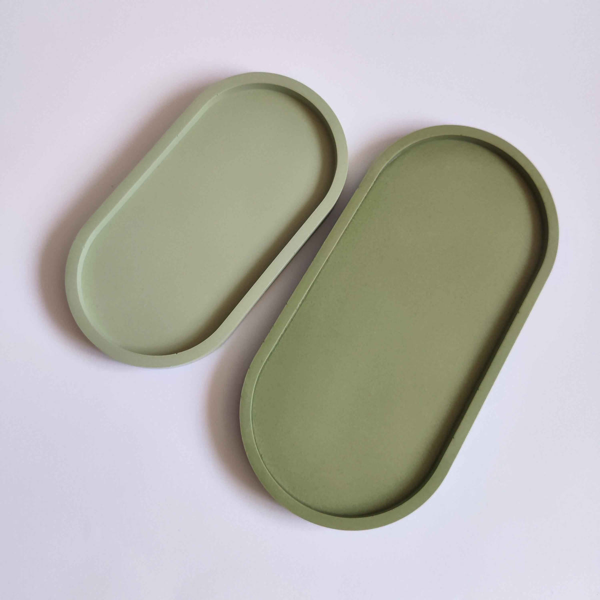 Medium size oval tray, marble design/sage green-2