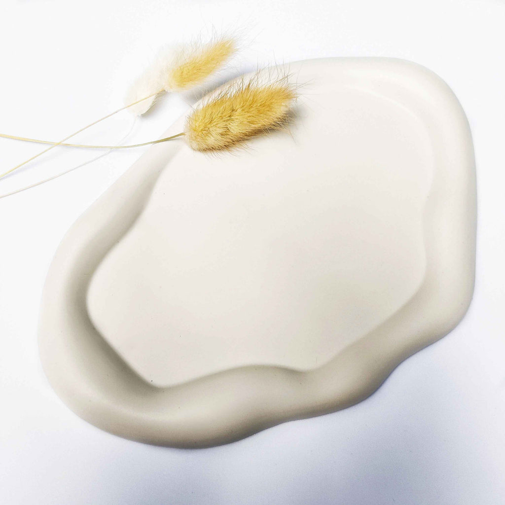 Wavy cloud decorative tray, irregular white tray-4